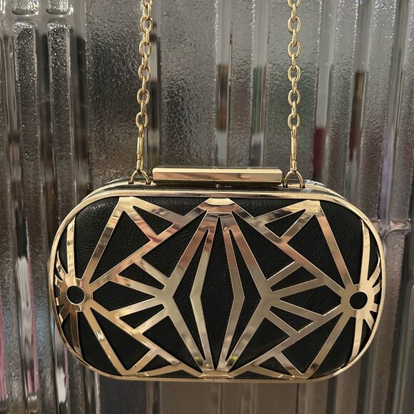 Aldo Mini Gold & Black Clutch Purse - Picture 1 of 5